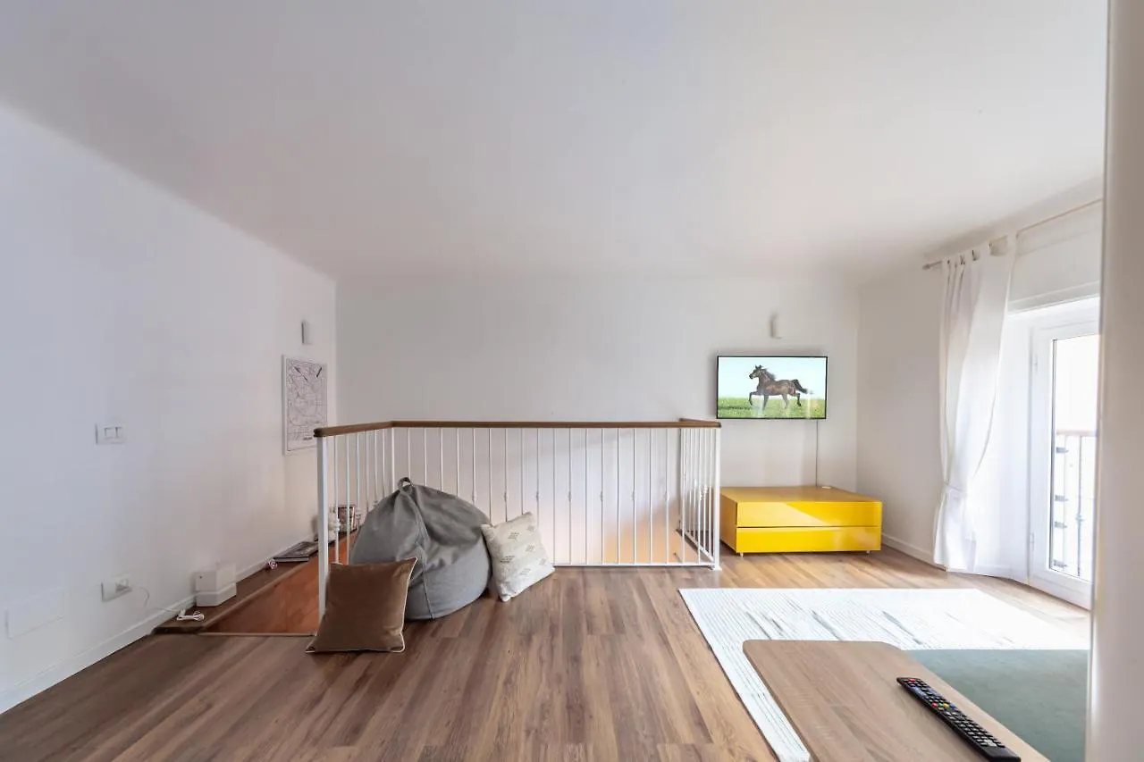 Cozy Apt X4 - 600 M Far From M3 Affori Fn Milan 0*,  Italy